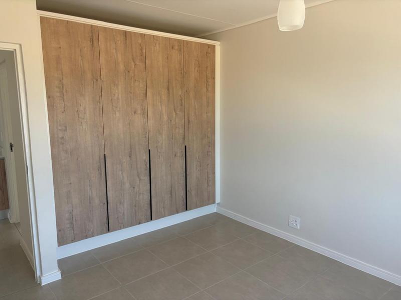 To Let 1 Bedroom Property for Rent in Richwood Western Cape
